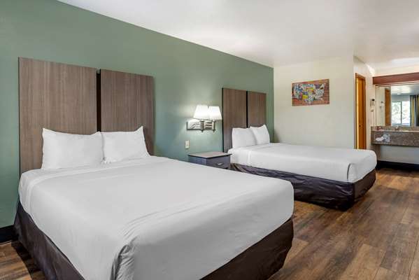  - Econo Lodge Portland - I-205, Exit 23A