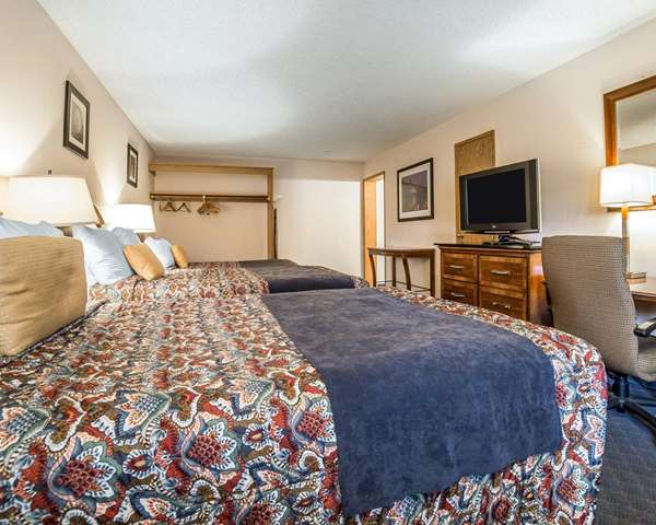 - Rodeway Inn Baker City