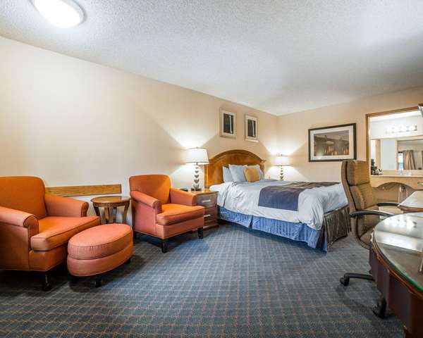  - Rodeway Inn Baker City
