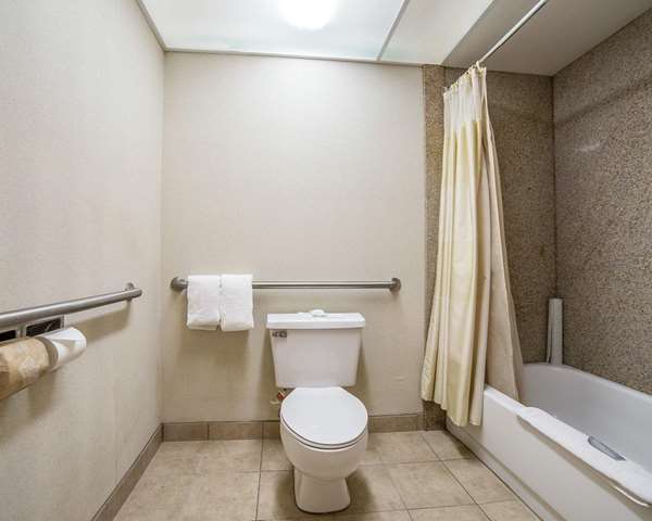  - Rodeway Inn Baker City