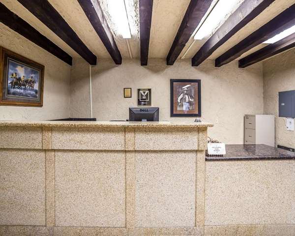  - Rodeway Inn Baker City