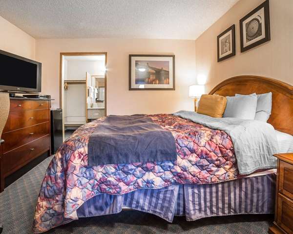  - Rodeway Inn Baker City