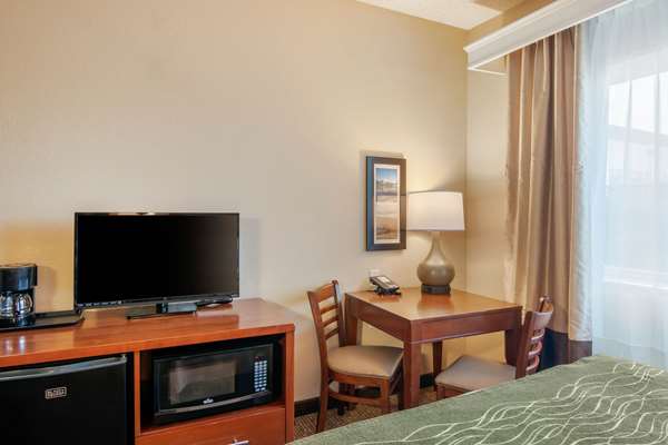  - Comfort Inn Medford - I-5, Exit 30