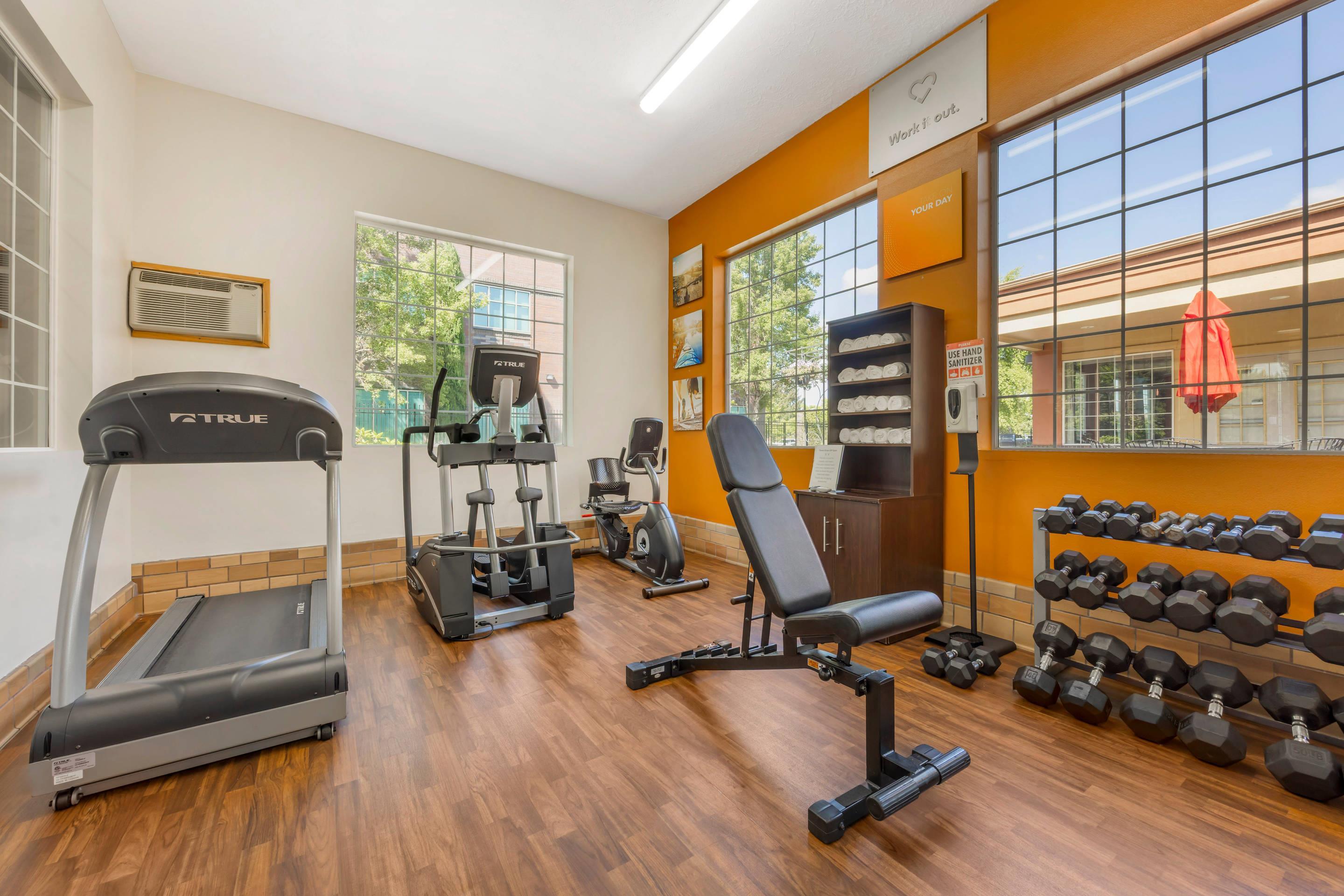 Fitness center | Comfort Suites