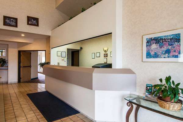  - Rodeway Inn Salem - I-5, Exit 258