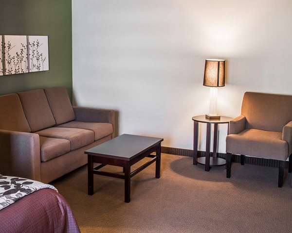Suite - Sleep Inn & Suites Roseburg - I-5, Exit 127