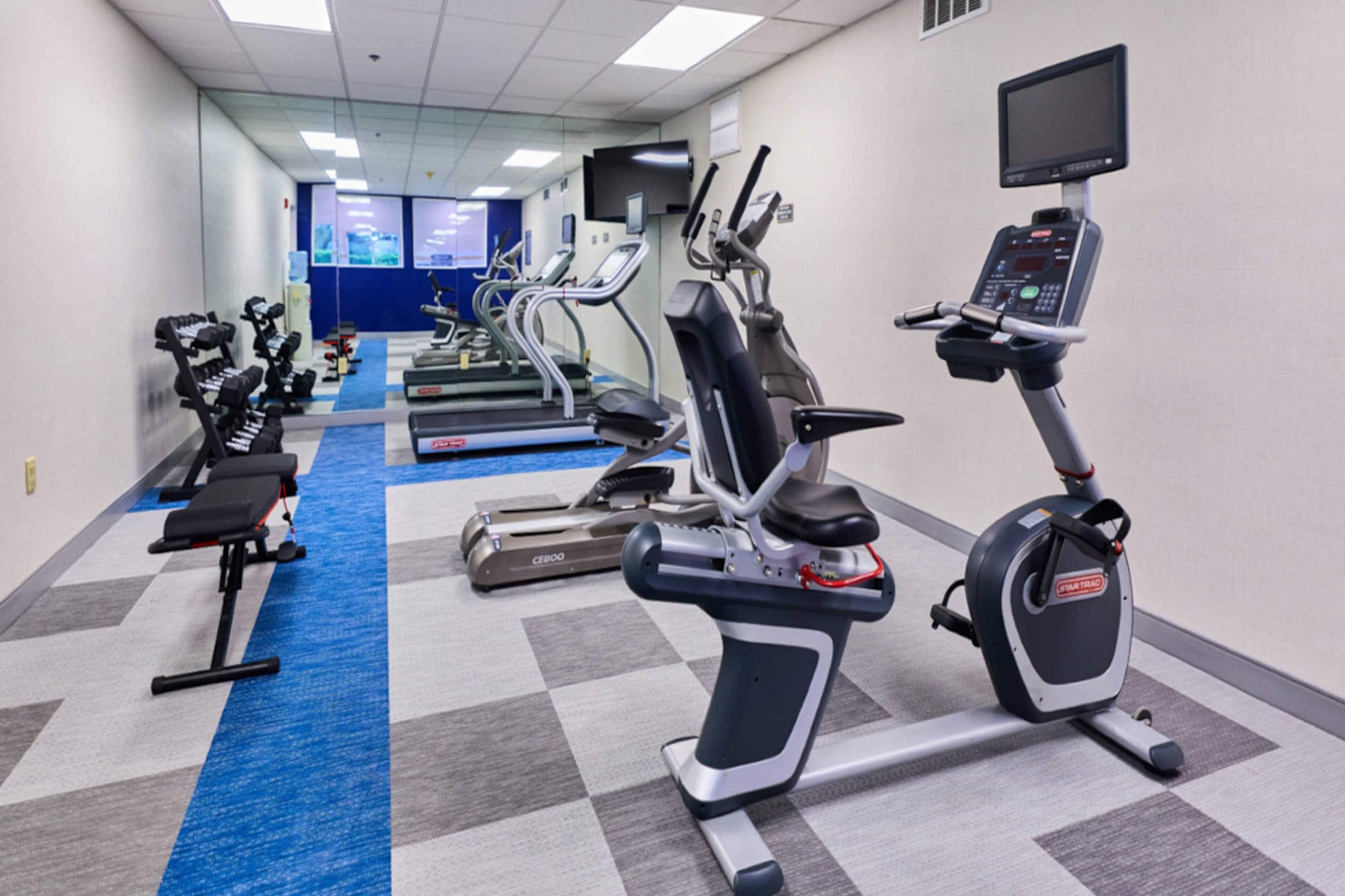 Fitness center | Comfort Suites Springfield RiverBend Medical