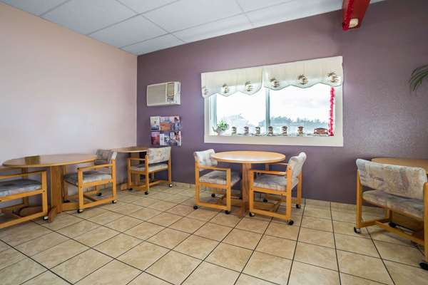 Amenities - Rodeway Inn Boardman - I-84, Exit 164