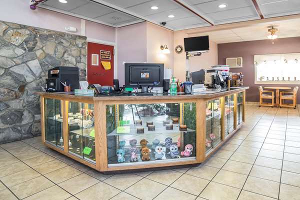  - Rodeway Inn Boardman - I-84, Exit 164