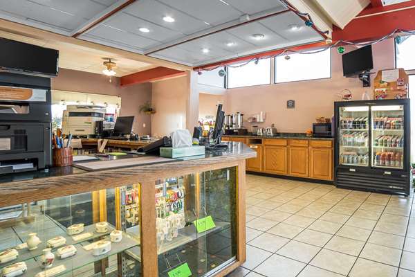  - Rodeway Inn Boardman - I-84, Exit 164