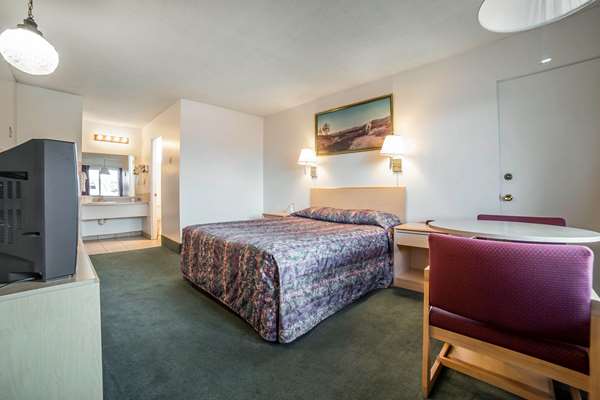  - Rodeway Inn Boardman - I-84, Exit 164