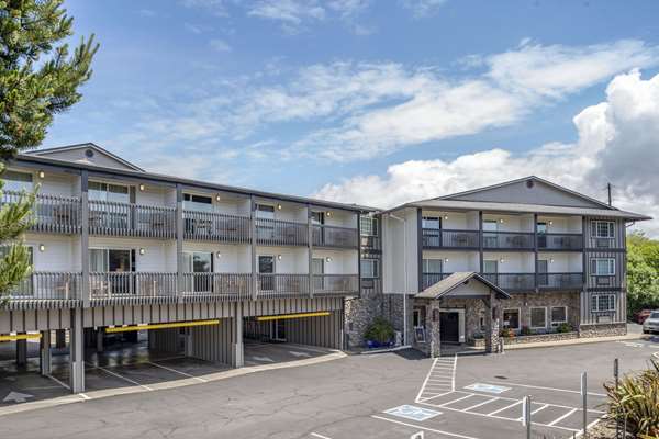 Exterior view - Comfort Inn & Suites Lincoln City
