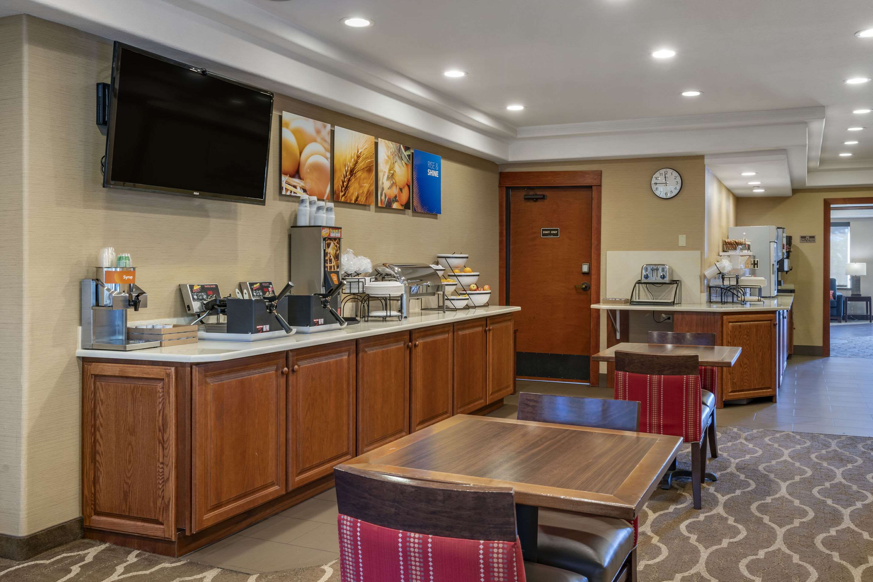 Breakfast counter