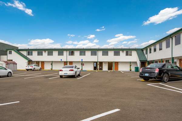 Exterior view - Econo Lodge Newport