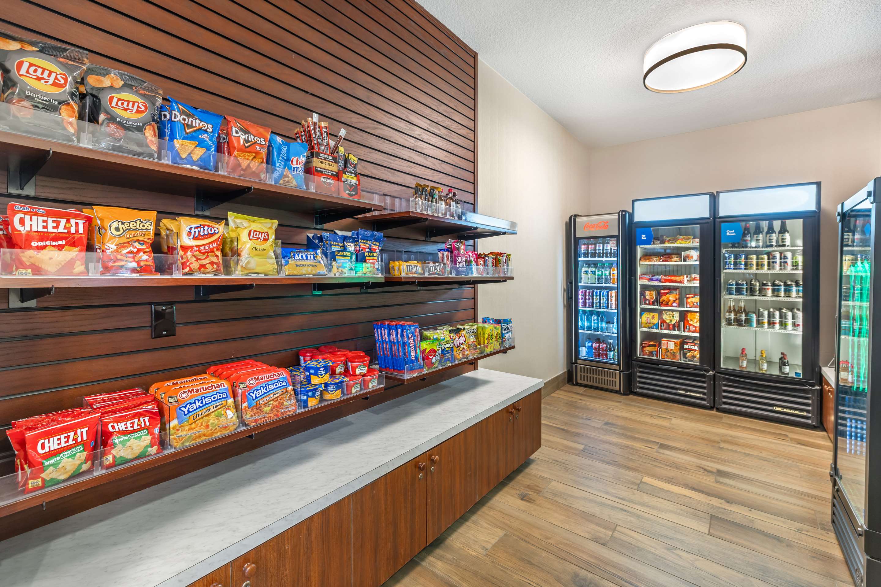 Hotel vending area | Comfort Suites Redmond Airport
