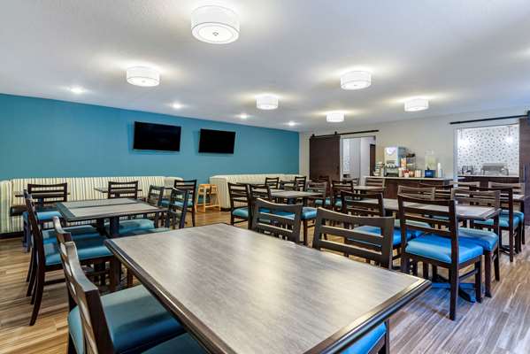 Amenities - Comfort Inn & Suites Tualatin - I-5, Exit 289