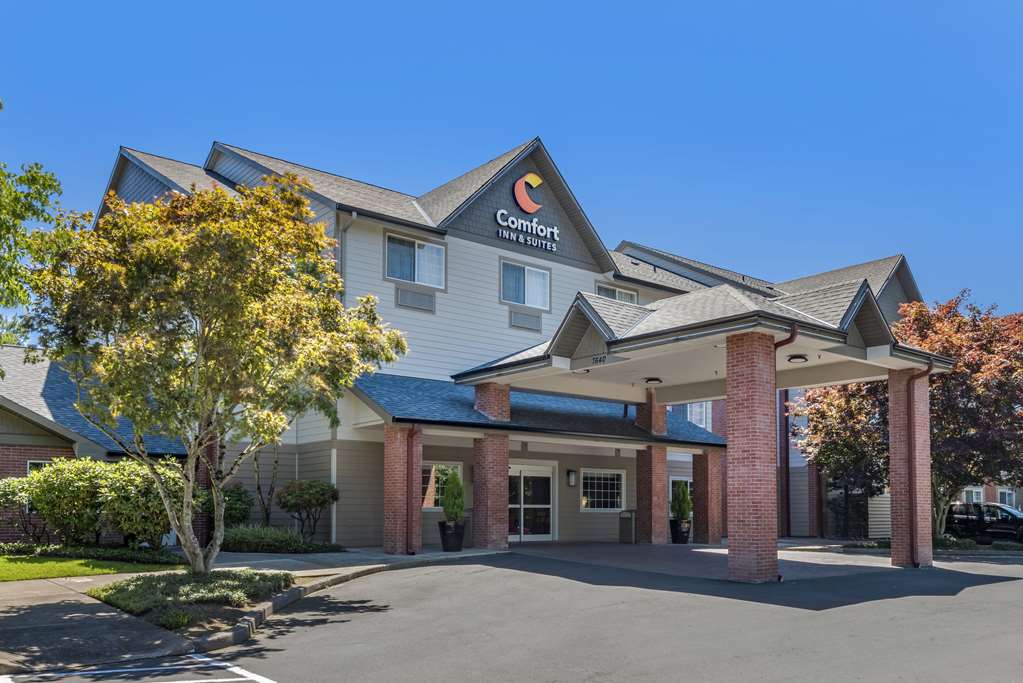 Comfort Inn & Suites Lake Oswego South