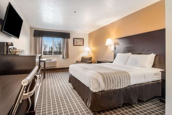  - Econo Lodge Inn & Suites Corvallis