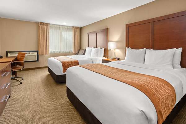  - Comfort Inn & Suites West Beaverton