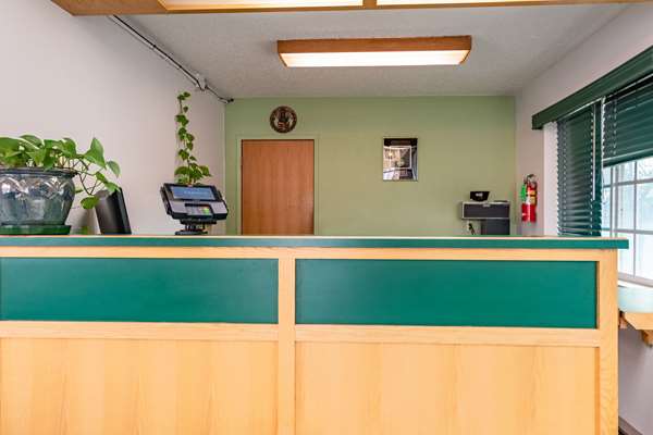  - Econo Lodge Prineville