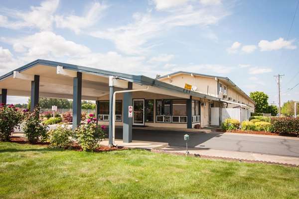 Exterior view - Rodeway Inn Albany - I-5, Exit 233