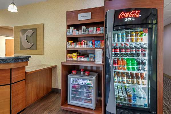  - Comfort Suites Eugene - I-5, Exit 191