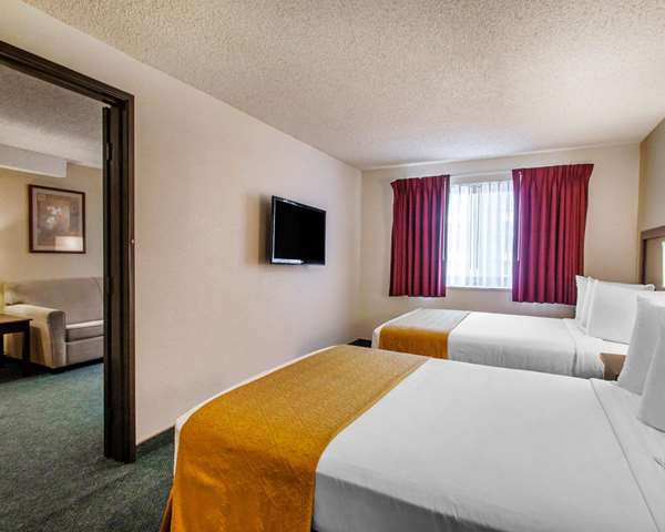 Suite - Quality Inn & Suites Springfield - I-5, Exit 195