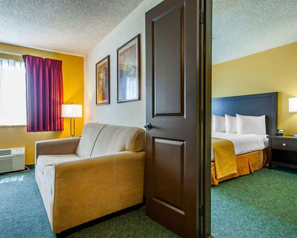 Suite - Quality Inn & Suites Springfield - I-5, Exit 195