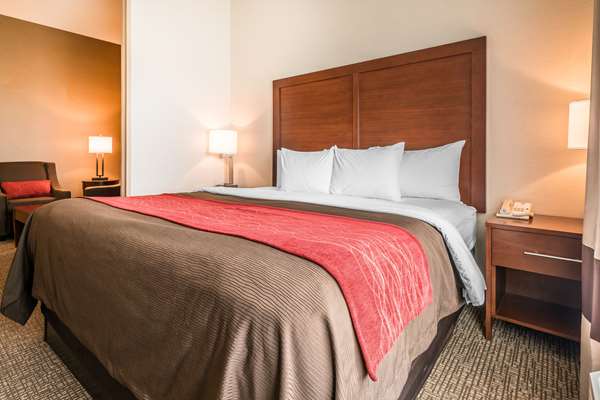 Suite - Comfort Inn & Suites Hermiston - I-84, Exit 182