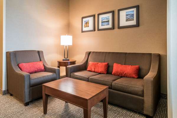 Suite - Comfort Inn & Suites Hermiston - I-84, Exit 182