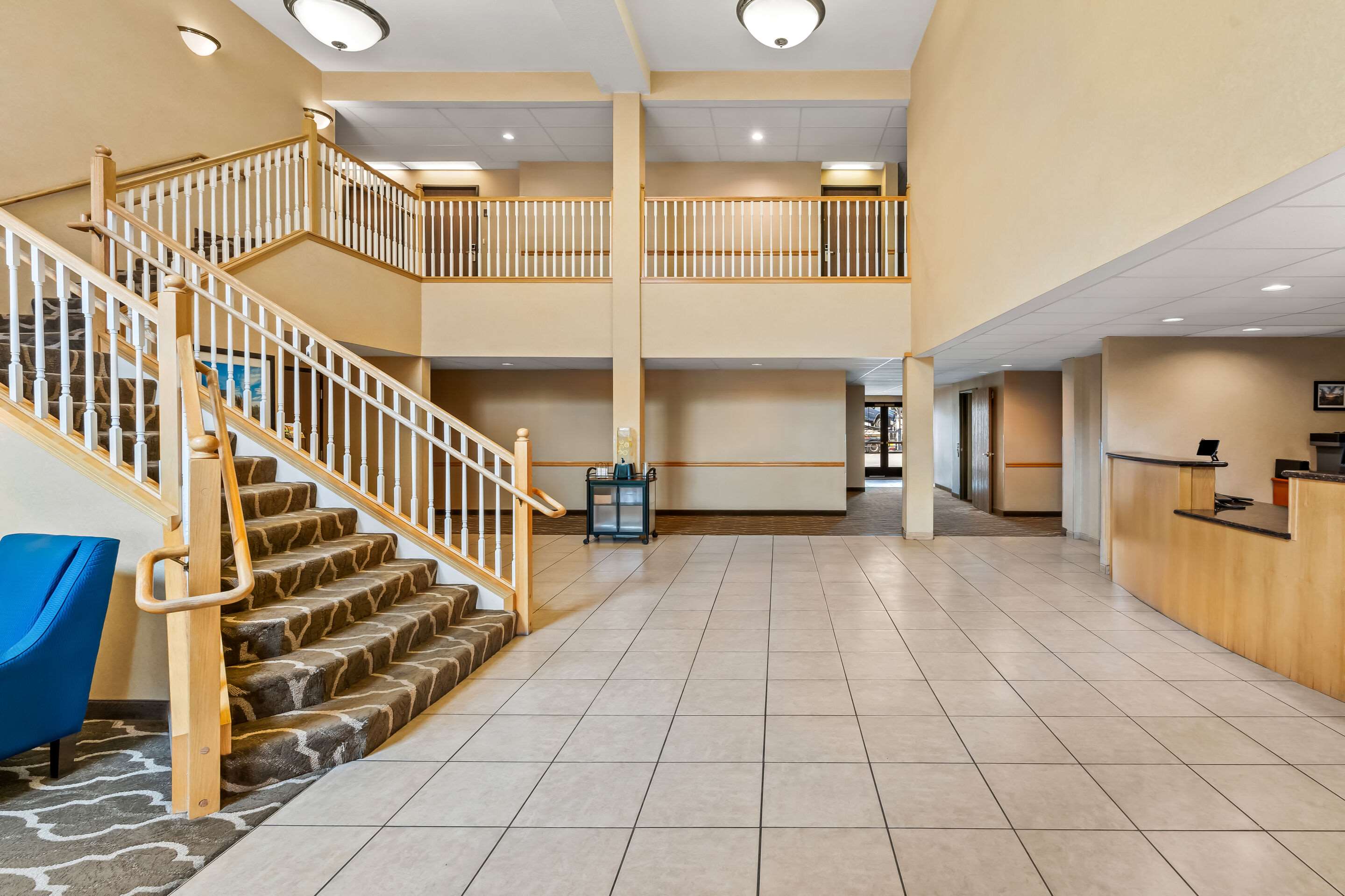 Hotel lobby | Comfort Inn & Suites