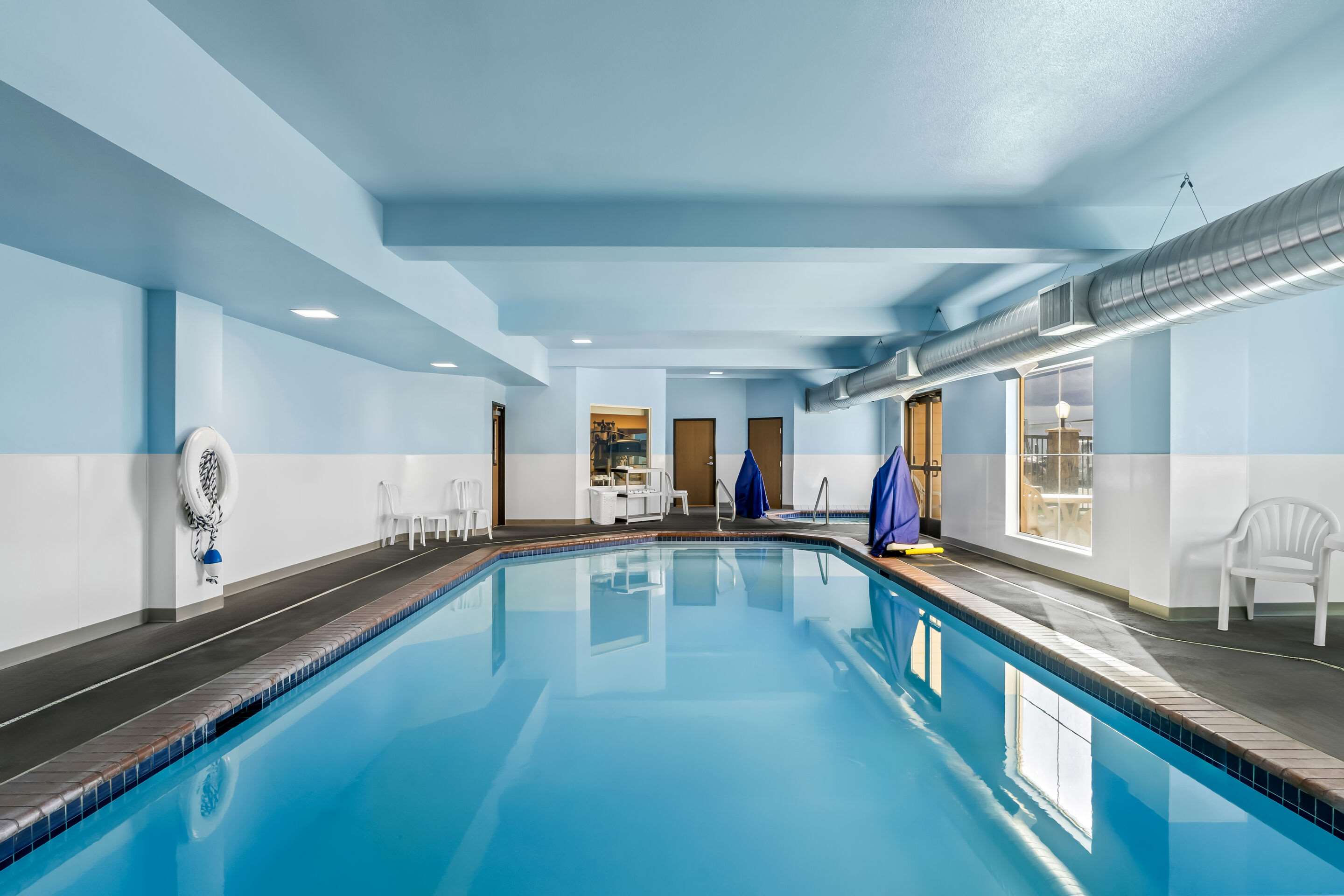 Indoor pool | Comfort Inn & Suites