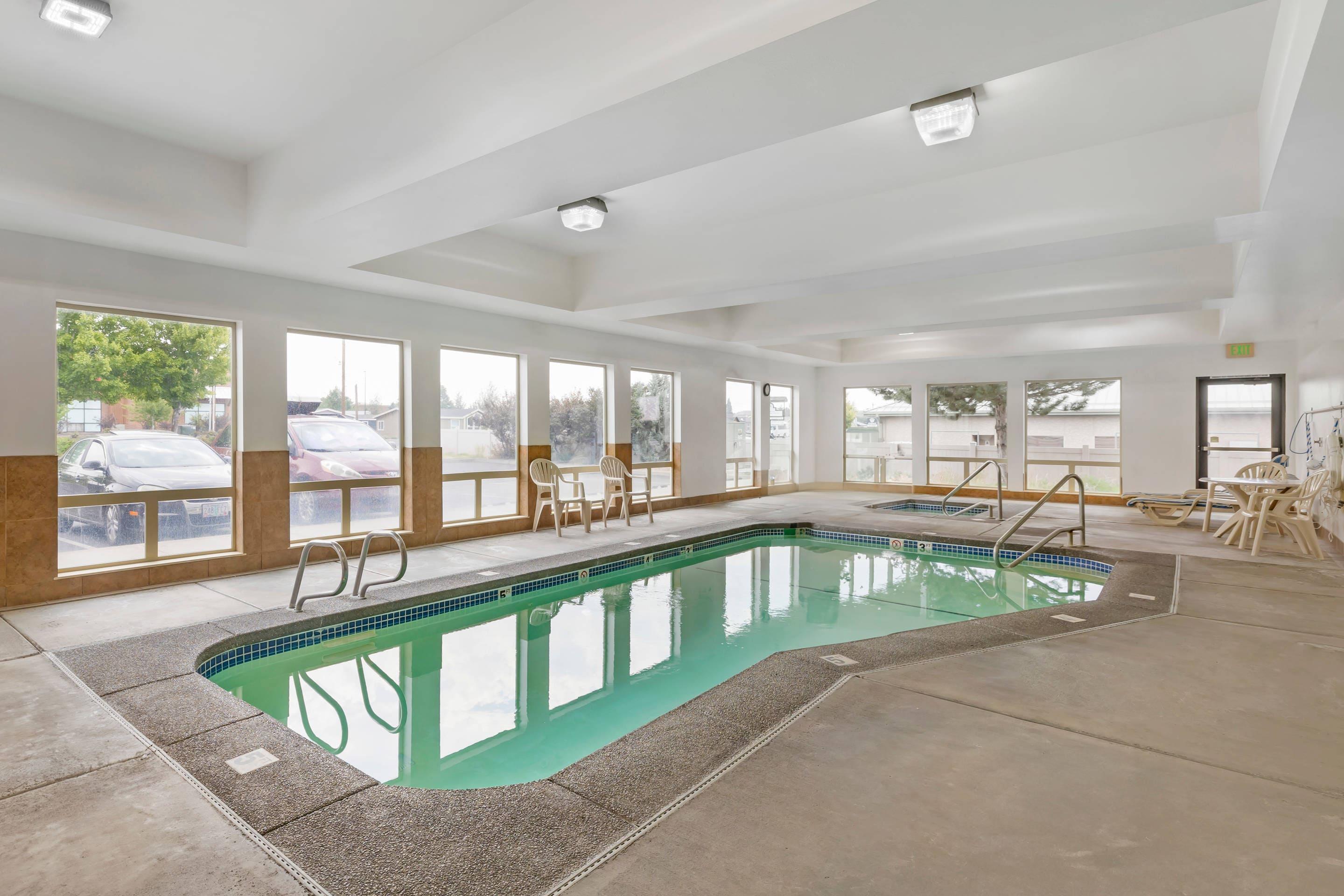 Indoor pool | Sleep Inn & Suites