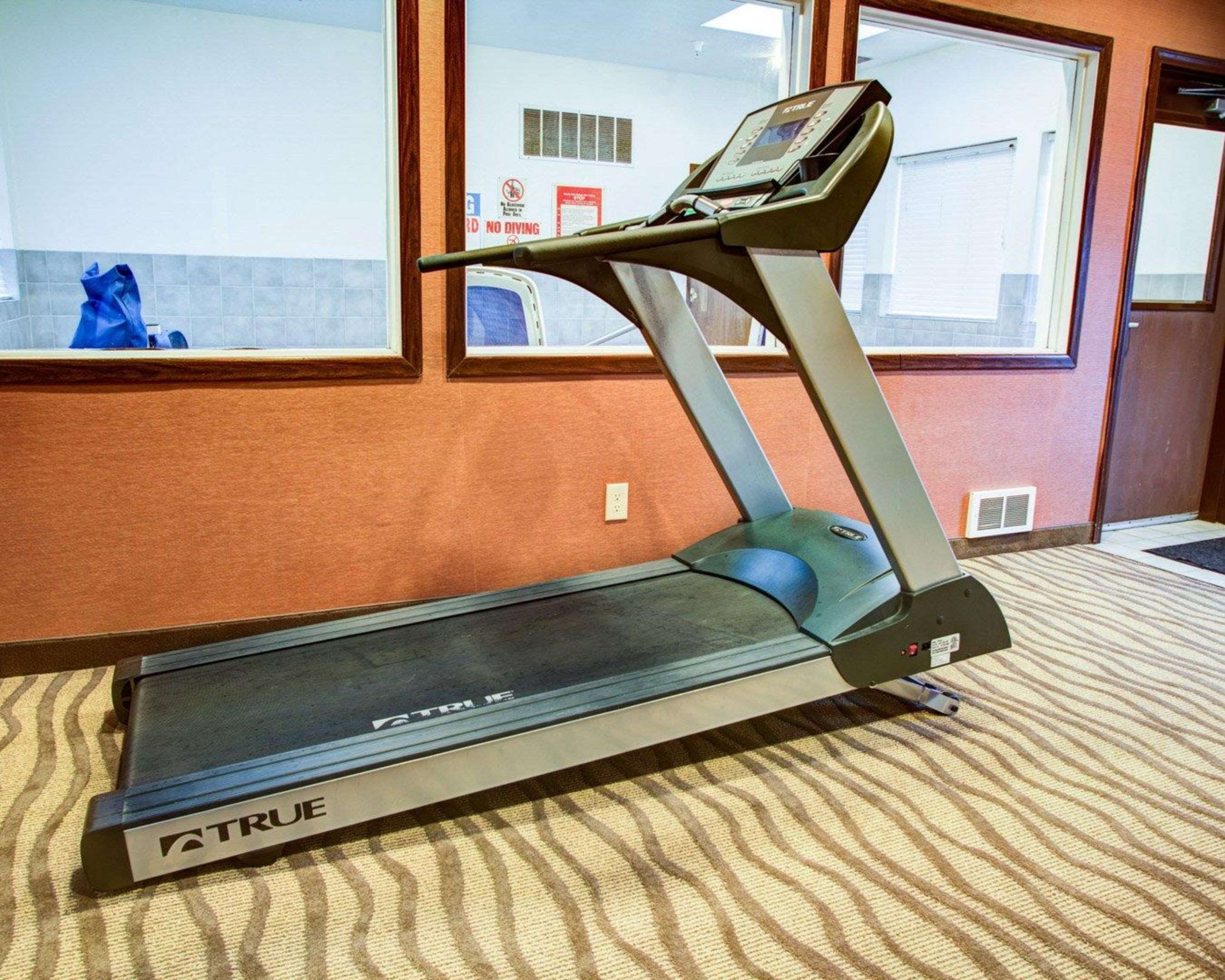 Fitness center with cardio equipment