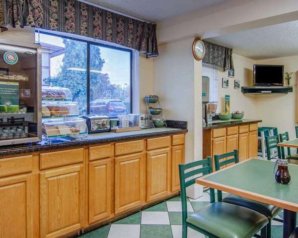 Amenities - Quality Inn & Suites Medford - I-5, Exit 30