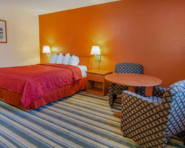  - Quality Inn & Suites Medford - I-5, Exit 30