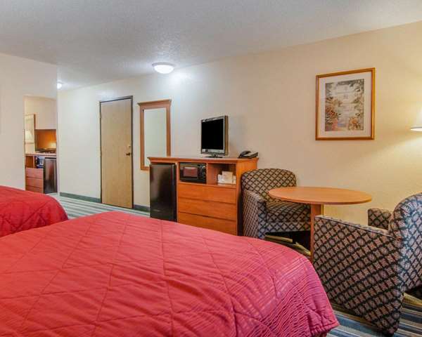  - Quality Inn & Suites Medford - I-5, Exit 30