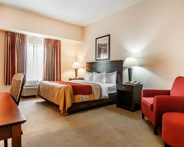  - Comfort Inn & Suites Creswell - I-5, Exit 182