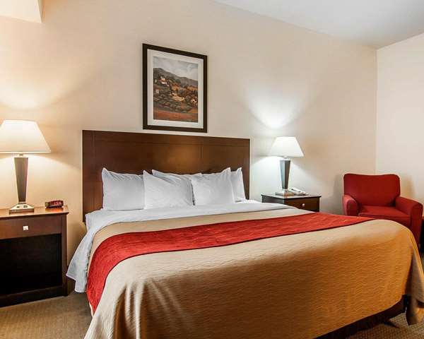  - Comfort Inn & Suites Creswell - I-5, Exit 182