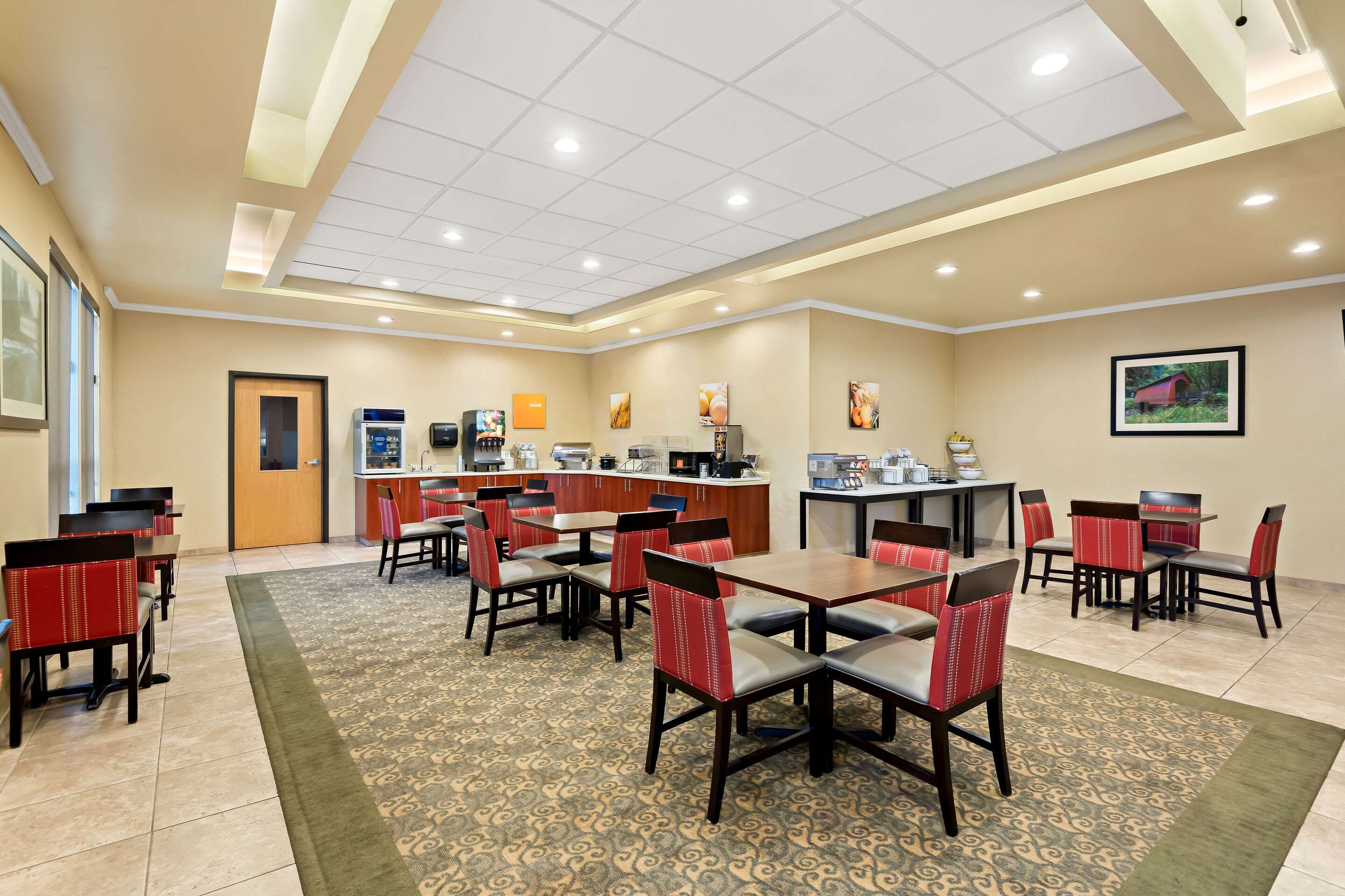 Breakfast area