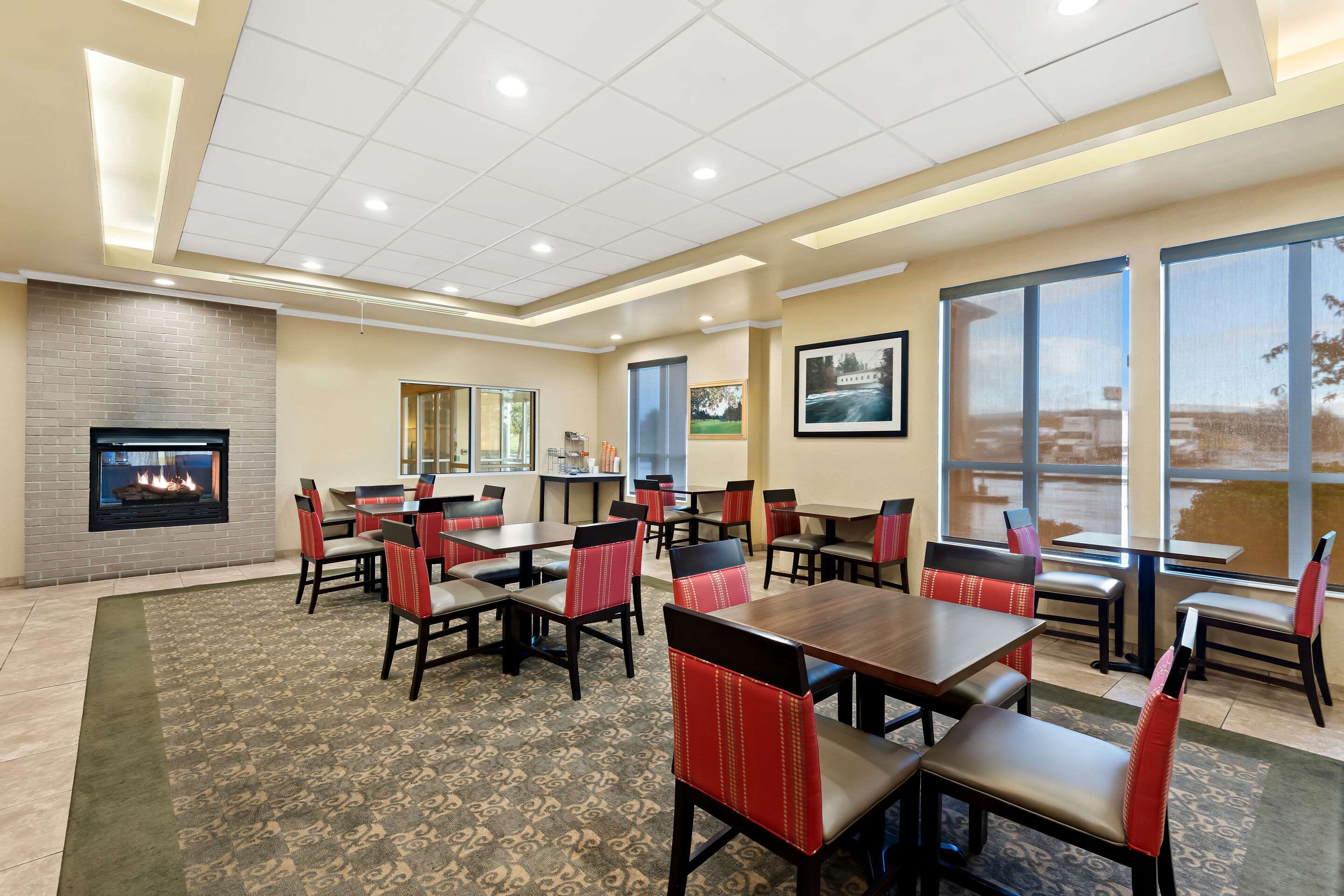 Breakfast area