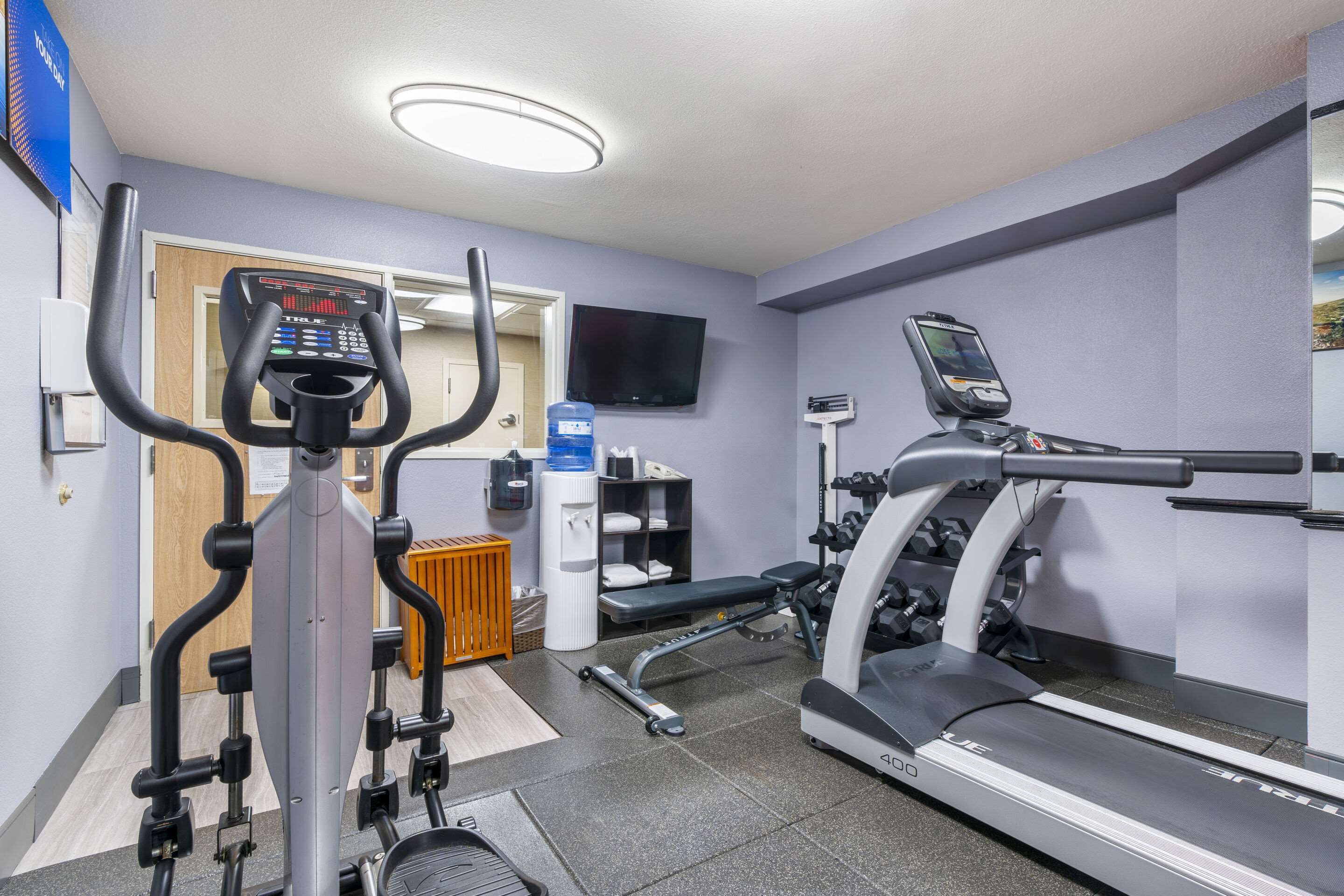 Exercise room with cardio equipment | Comfort Inn Troutdale - Portland East