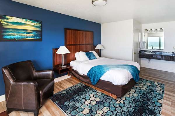  - Clarion Inn Surfrider Resort Depoe Bay