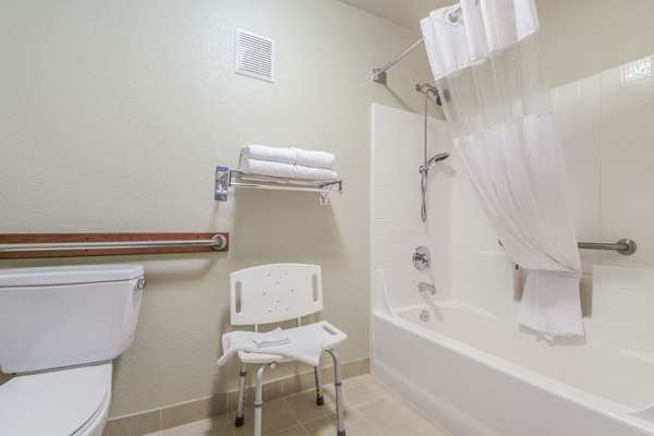  - Quality Inn Gresham