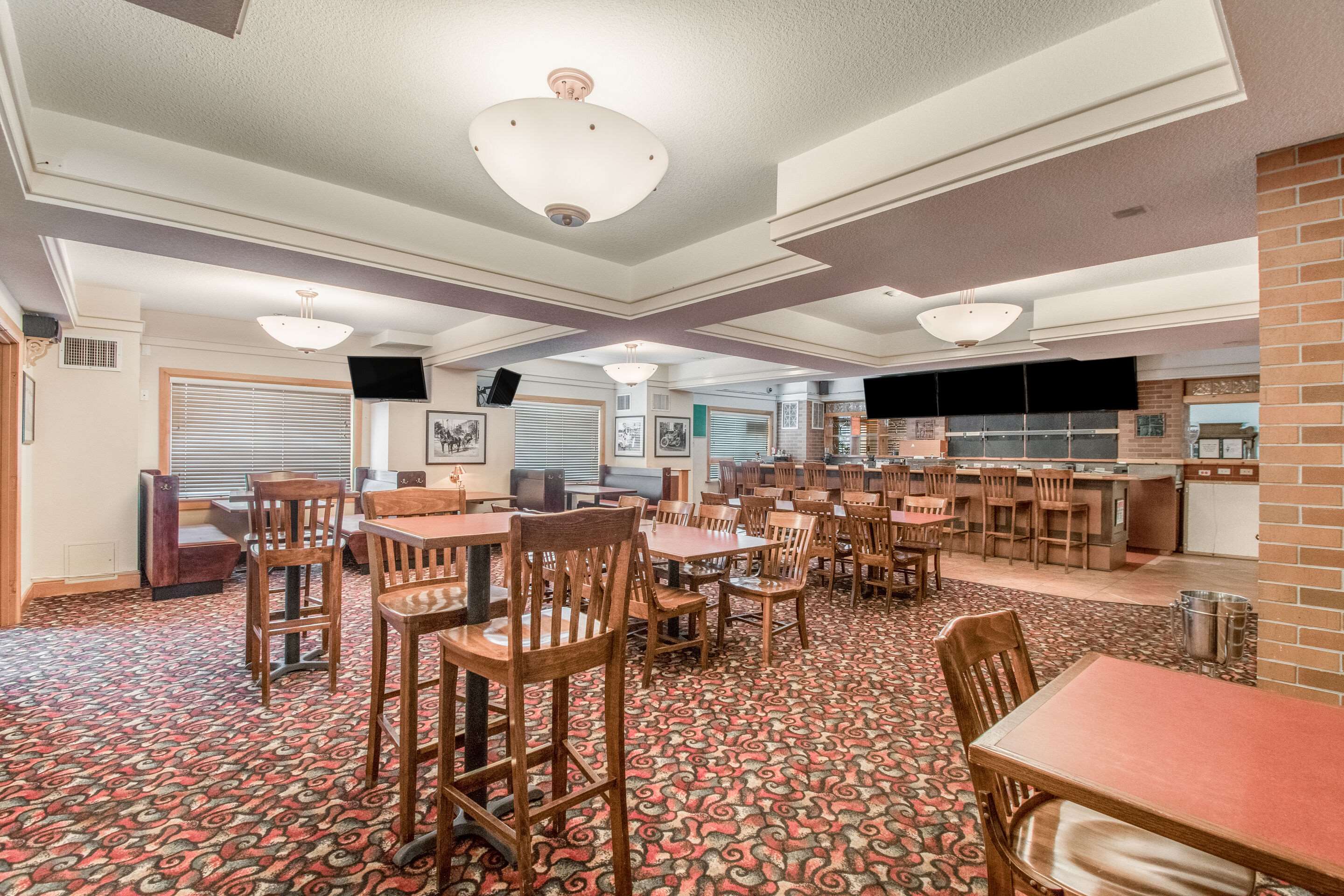 On-site restaurant | Quality Inn