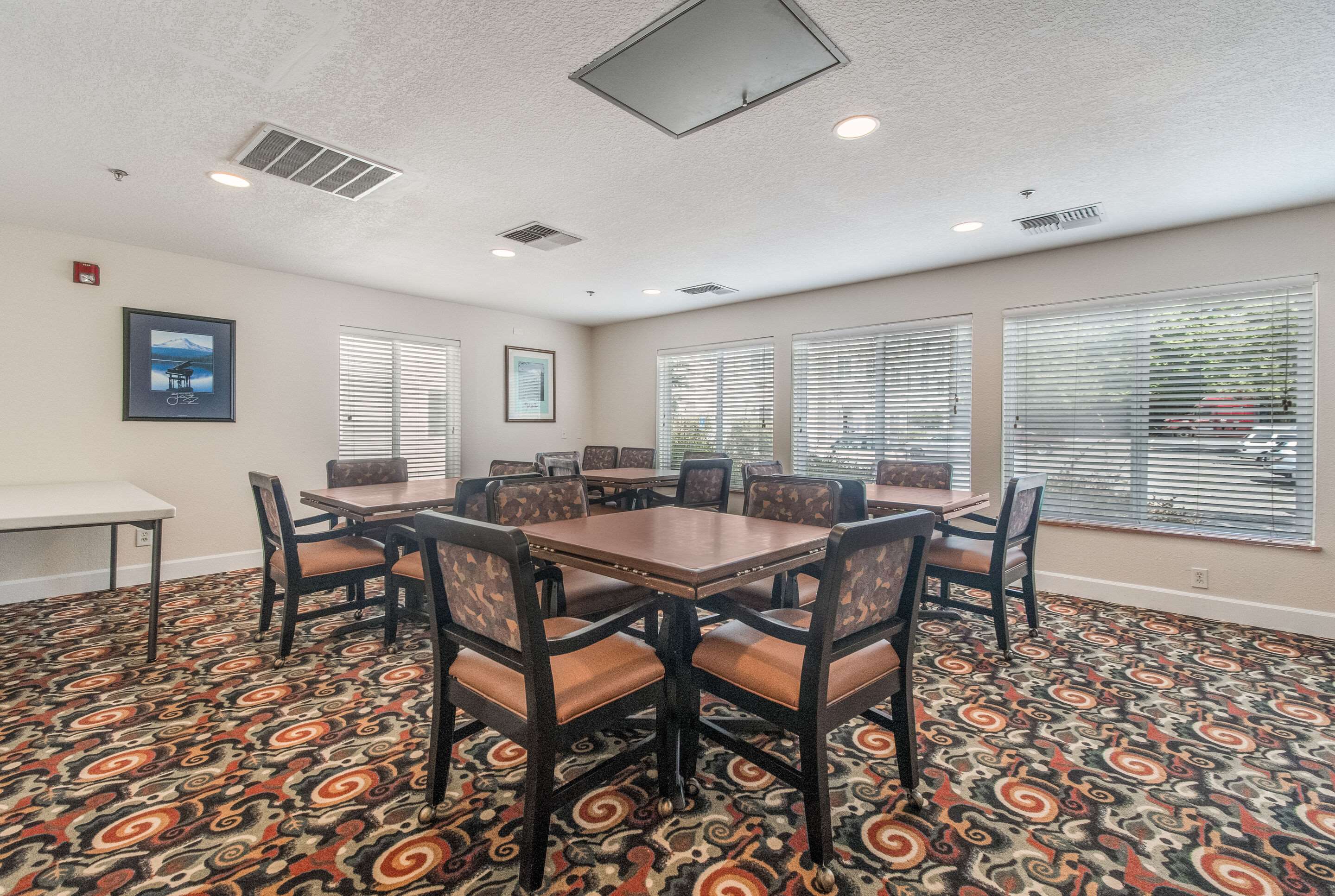 CascadeRoom | Quality Inn