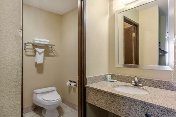  - Quality Inn Ontario - I-84, Exit 376