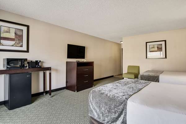  - Rodeway Inn & Suites Jantzen Beach Portland - I-5, Exit 308