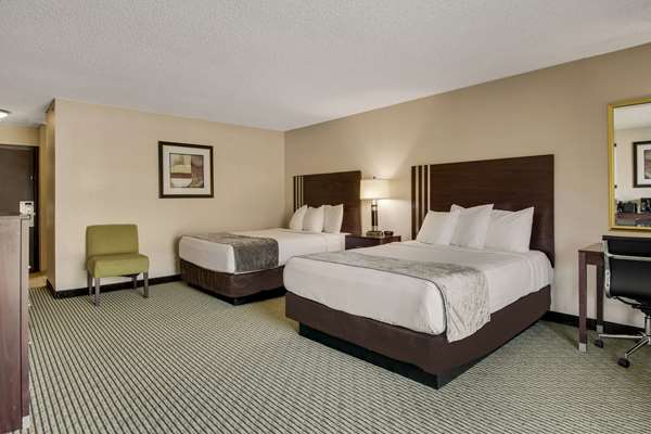  - Rodeway Inn & Suites Jantzen Beach Portland - I-5, Exit 308