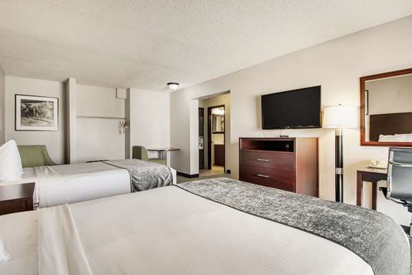 Suite - Rodeway Inn & Suites Jantzen Beach Portland - I-5, Exit 308